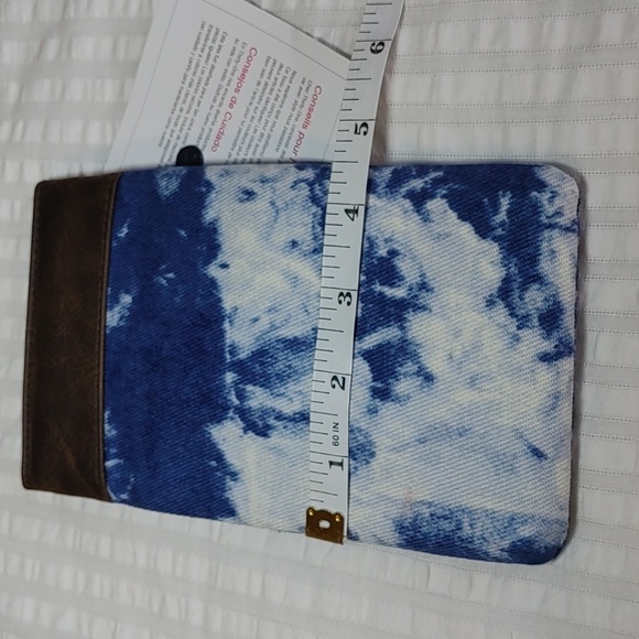 NWT Thirty One Sky Tie Dye Eyeglass/Sunglass Case - Picture 7 of 9